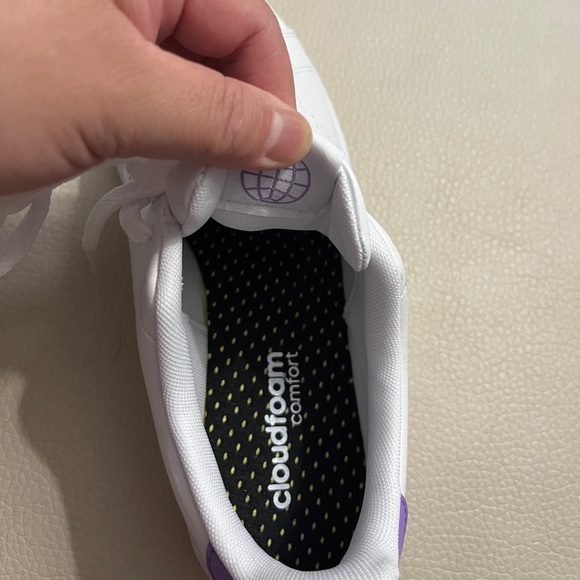 NWB - Adidas Advantage Women’s Sneaker HR0320 - EU 40/US 8 - Picture 8 of 11